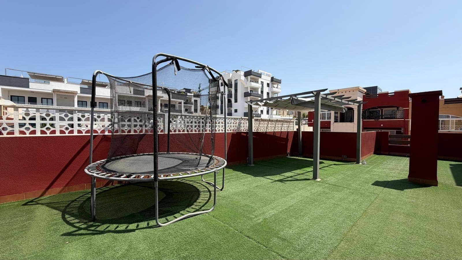 2 quarto Bungalow para venda em Los Altos com piscina garagem - 229 900 € (Ref: 10136079)