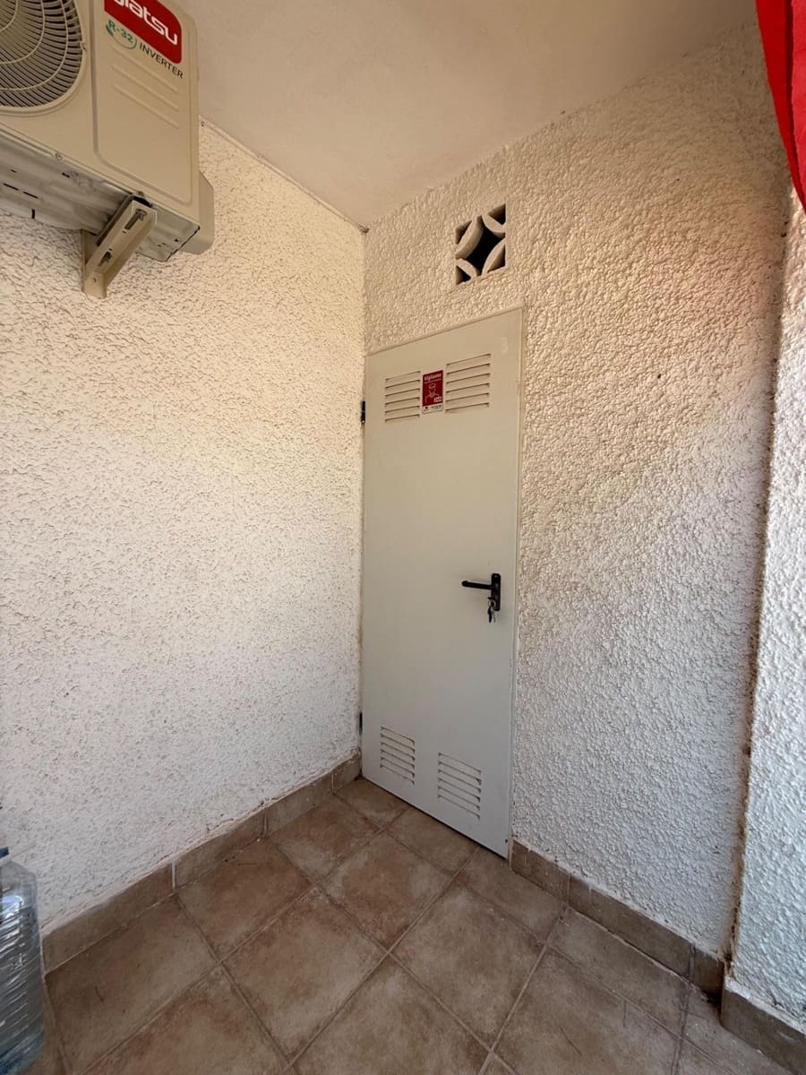 1 sypialnia Bungalow na sprzedaż w El Chaparral z basenem - 115 000 € (Ref: 10147132)