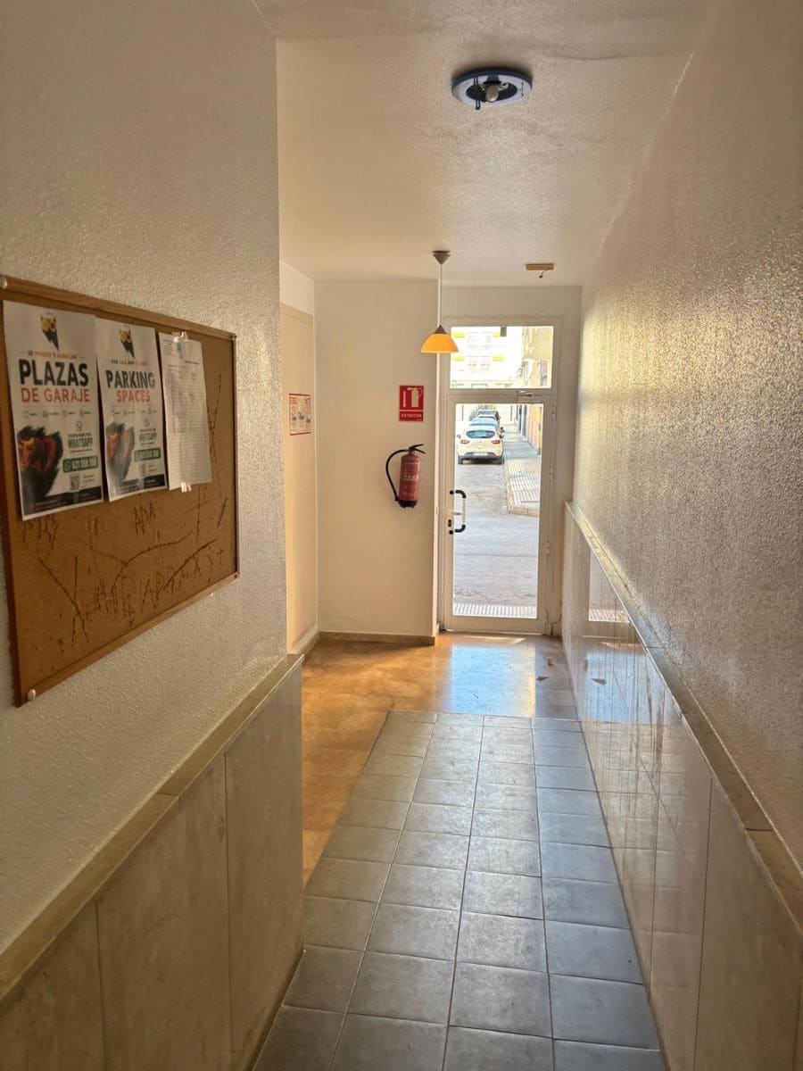 3 bedroom Apartment for sale in Almoradi with pool - € 138,000 (Ref: 10157919)