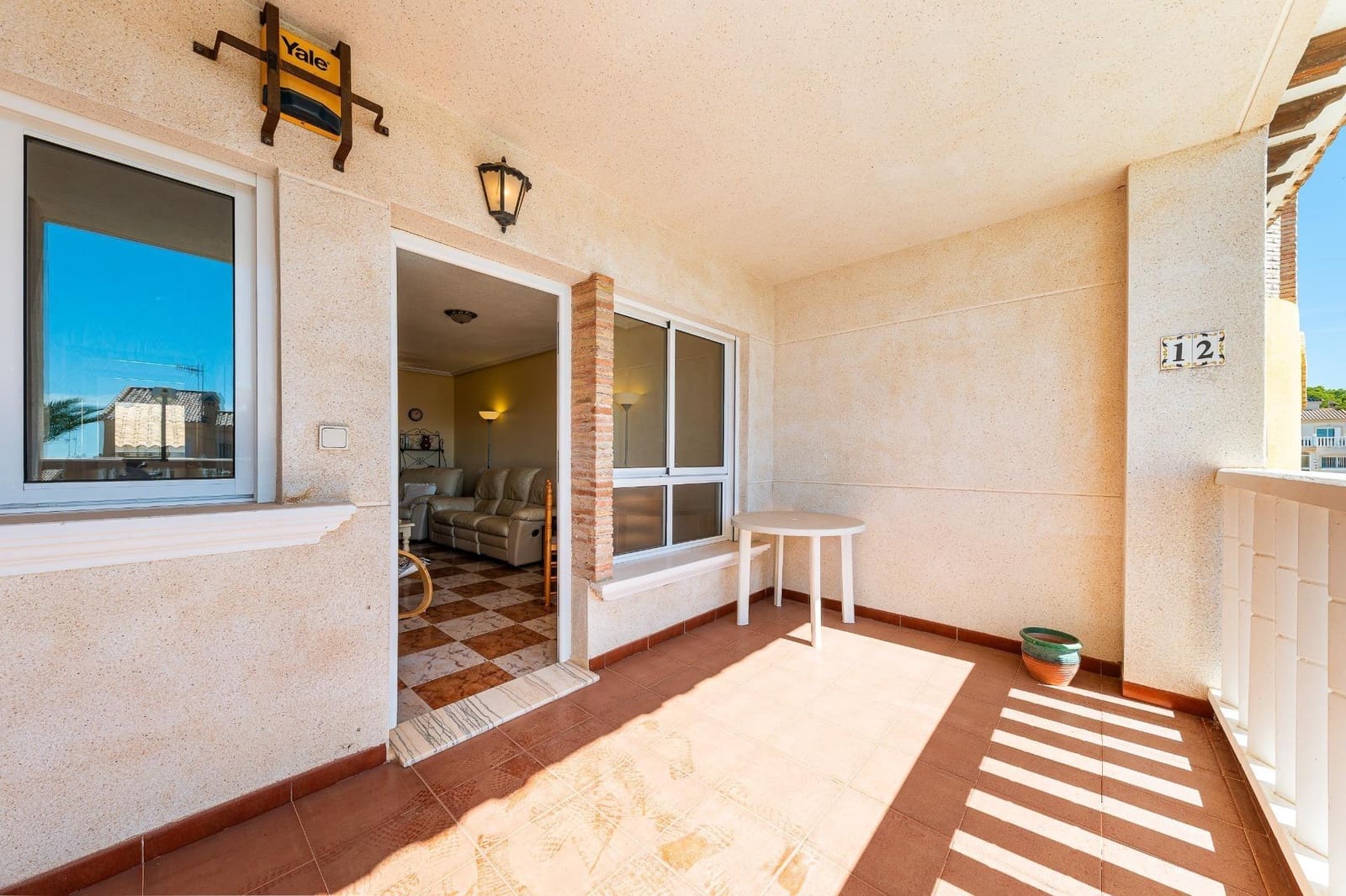 2 soverom Penthouse til salgs i Villamartin med svømmebasseng - € 134 900 (Ref: 10159690)