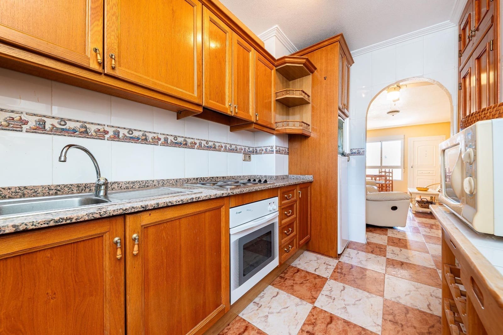2 soverom Penthouse til salgs i Villamartin med svømmebasseng - € 134 900 (Ref: 10159690)