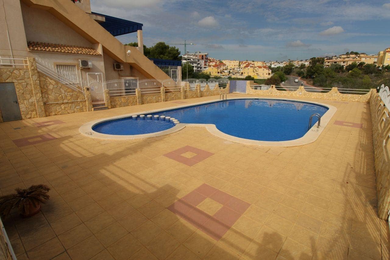 2 soveværelse Penthouse til salg i Filipinas med swimmingpool garage - € 159.900 (Ref: 10162276)