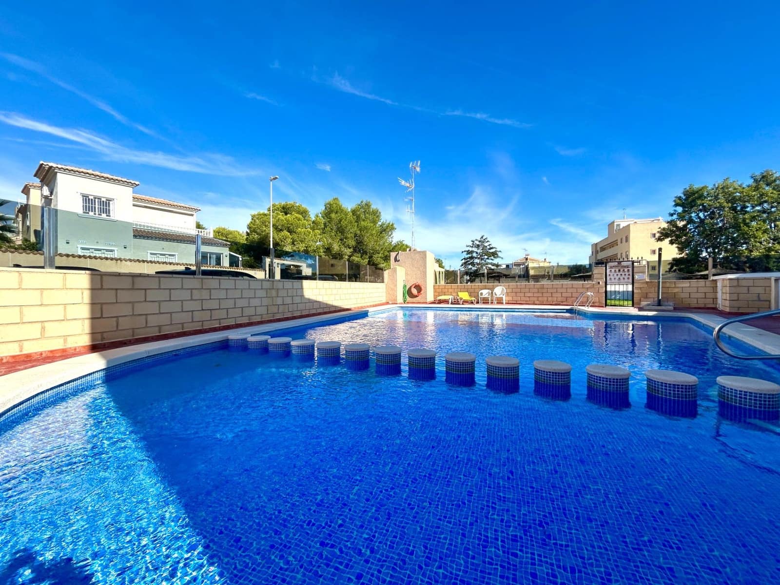 2 sovrum Takvåning till salu i Orihuela Costa med pool - 193 900 € (Ref: 10171598)