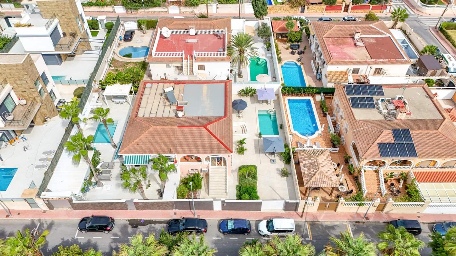 3 bedroom Terraced Villa for sale in Punta Prima with pool garage - € 680,000 (Ref: 10173959)