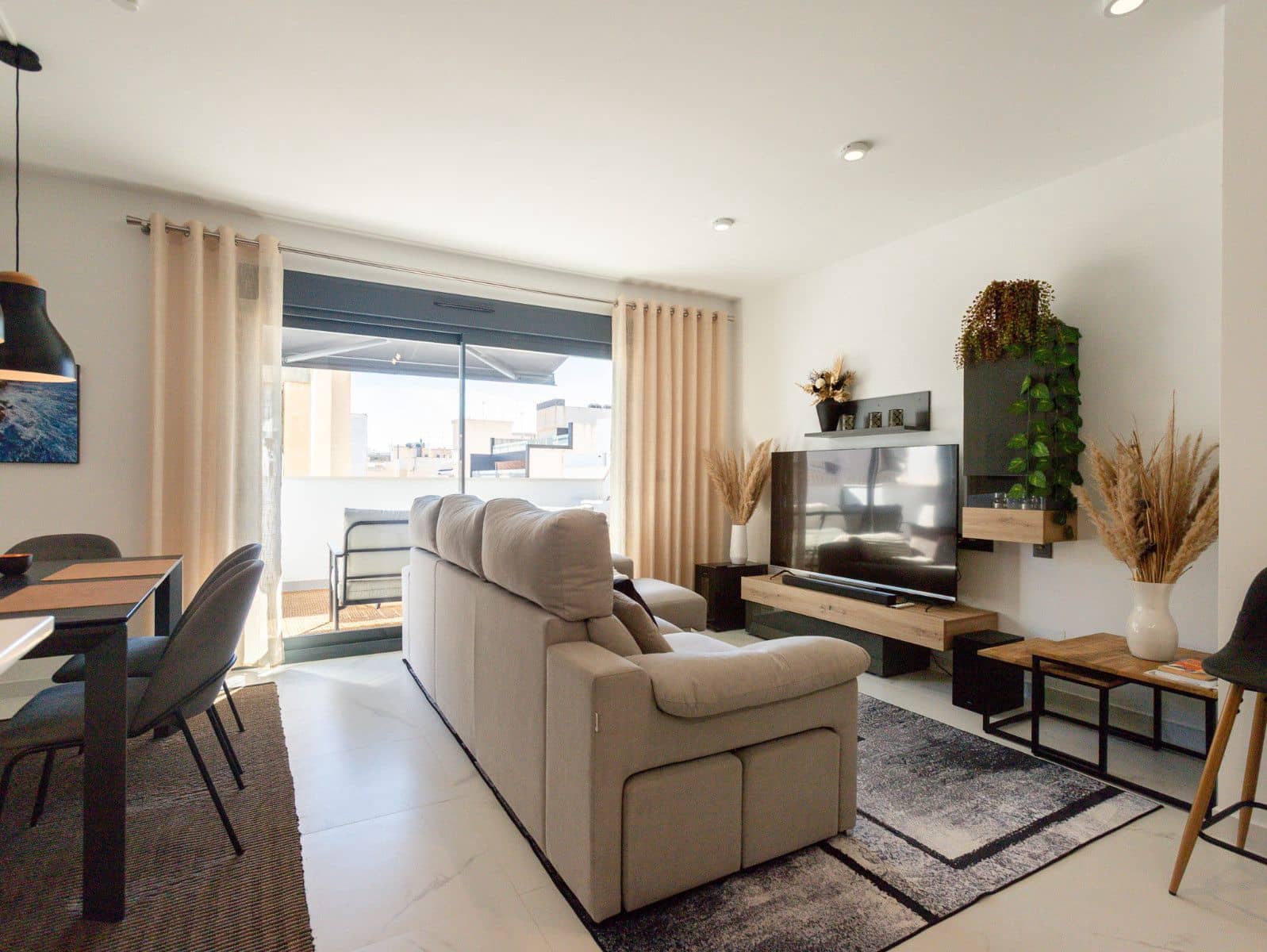 3 bedroom Penthouse for sale in Torrevieja with pool garage - € 379,000 (Ref: 10184916)
