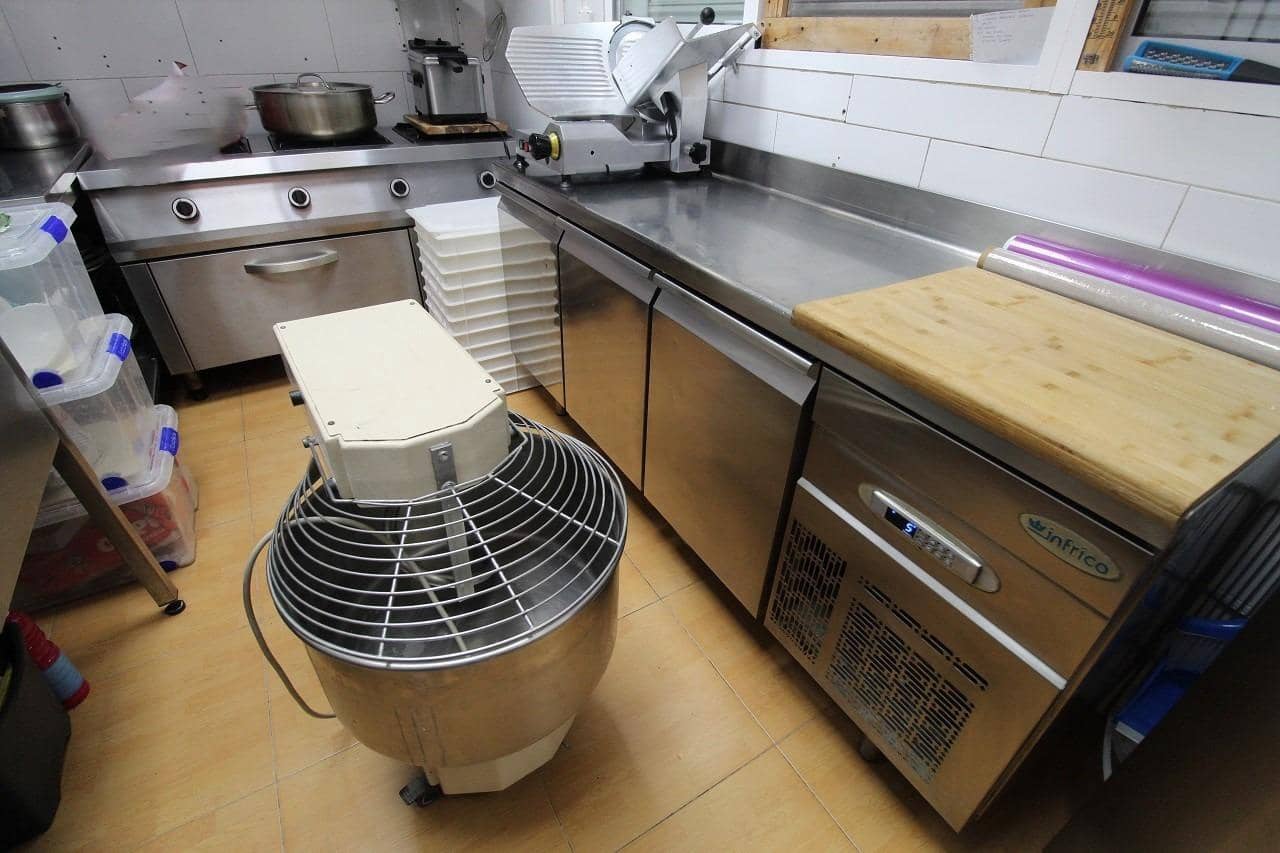 Komercyjne na sprzedaż w Orihuela Costa - 40 000 € (Ref: 6776647)