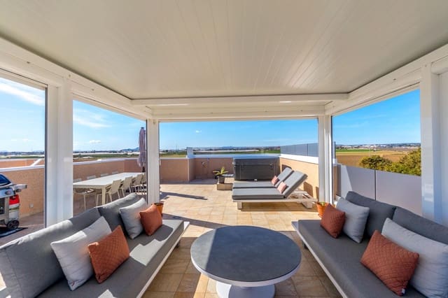 3 chambre Penthouse à vendre à El Mojon, Pilar de la Horadada avec piscine garage - 559 000 € (Ref: 8843380)