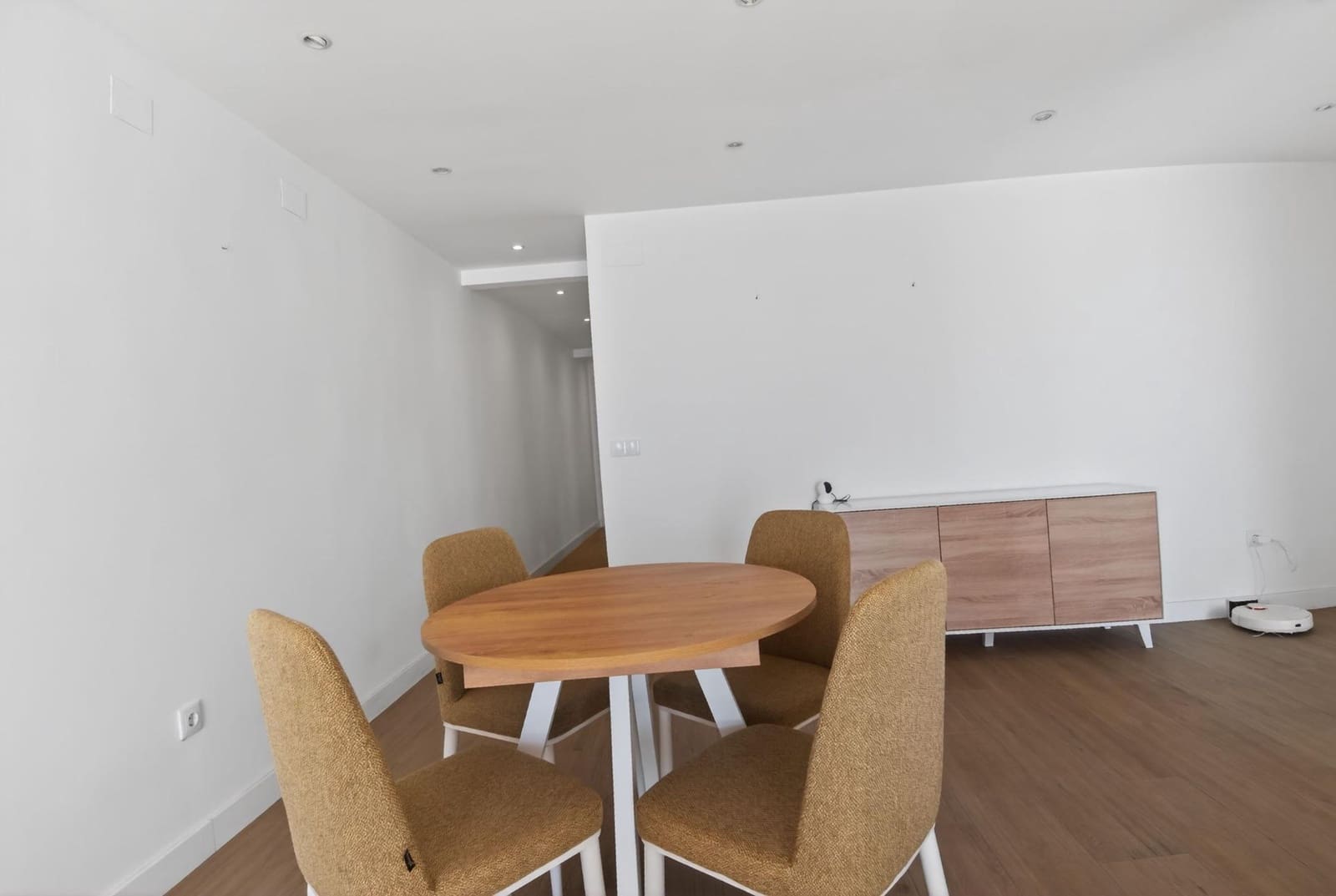 4 makuuhuone Huoneisto myytävänä paikassa Torrevieja - 379 000 € (Ref: 8884331)