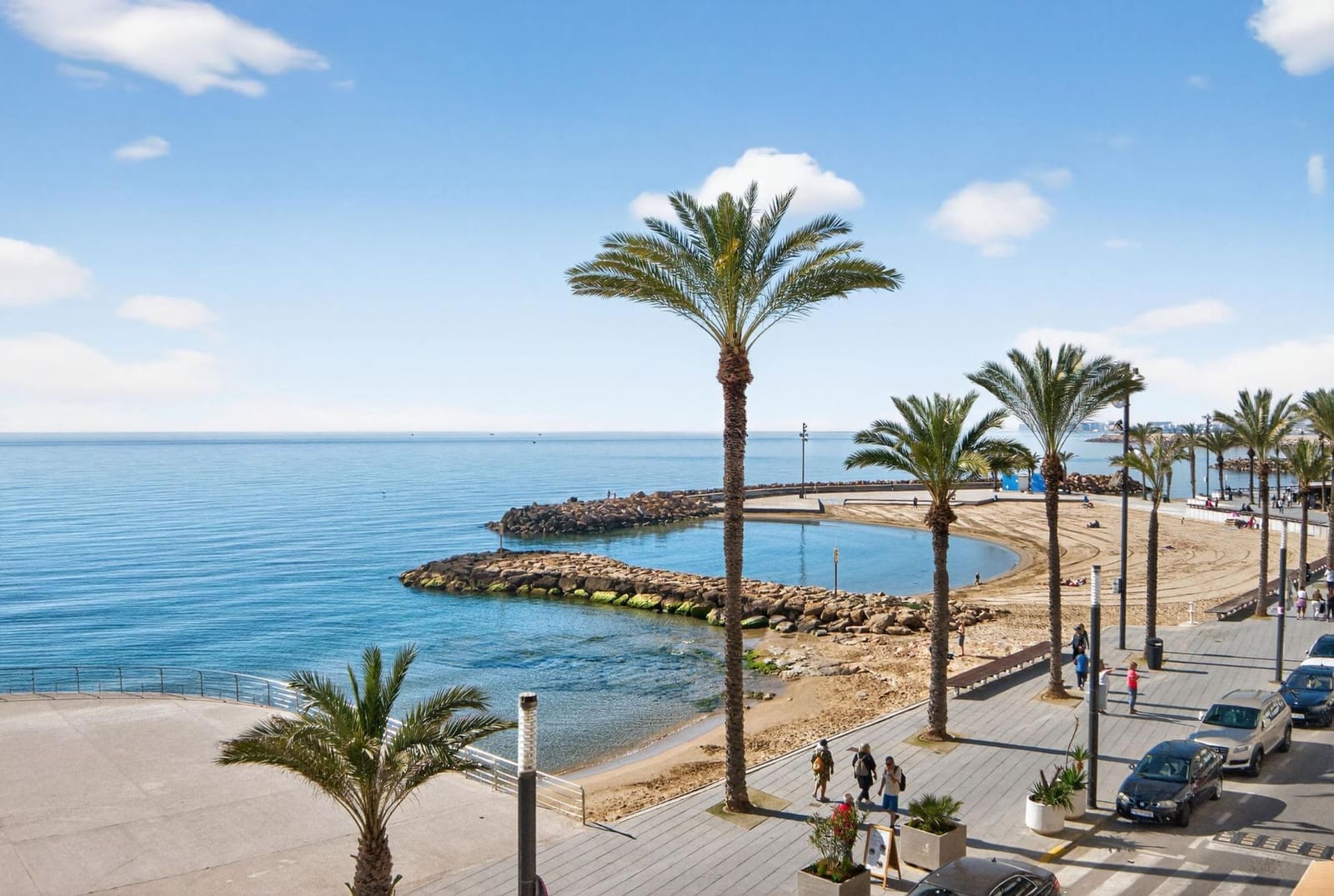 4 makuuhuone Huoneisto myytävänä paikassa Torrevieja - 379 000 € (Ref: 8884331)