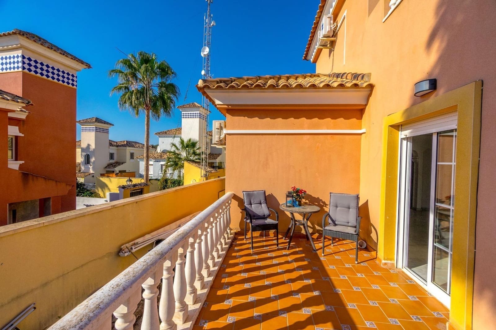 3 bedroom Villa for sale in Orihuela Costa with pool - € 339,000 (Ref: 8884332)