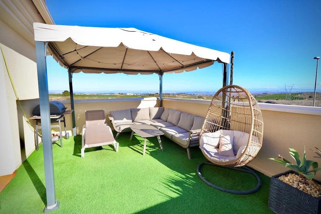 4 quarto Moradia para venda em San Miguel de Salinas com piscina - 320 000 € (Ref: 8939403)