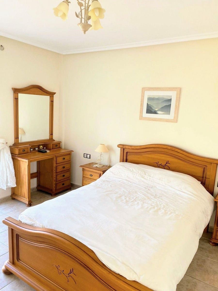 3 bedroom Villa for sale in Orihuela Costa with pool garage - € 355,000 (Ref: 8962331)