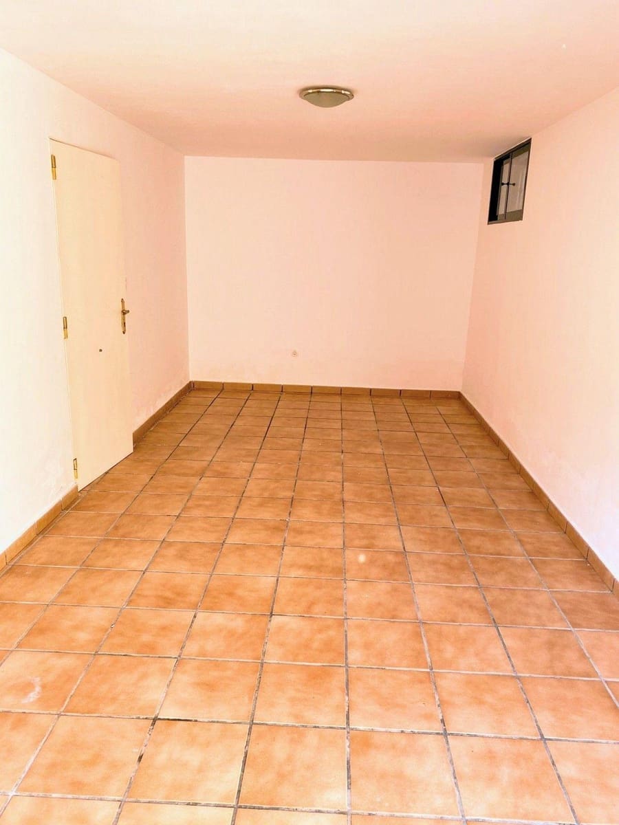 3 bedroom Villa for sale in Orihuela Costa with pool garage - € 355,000 (Ref: 8962331)