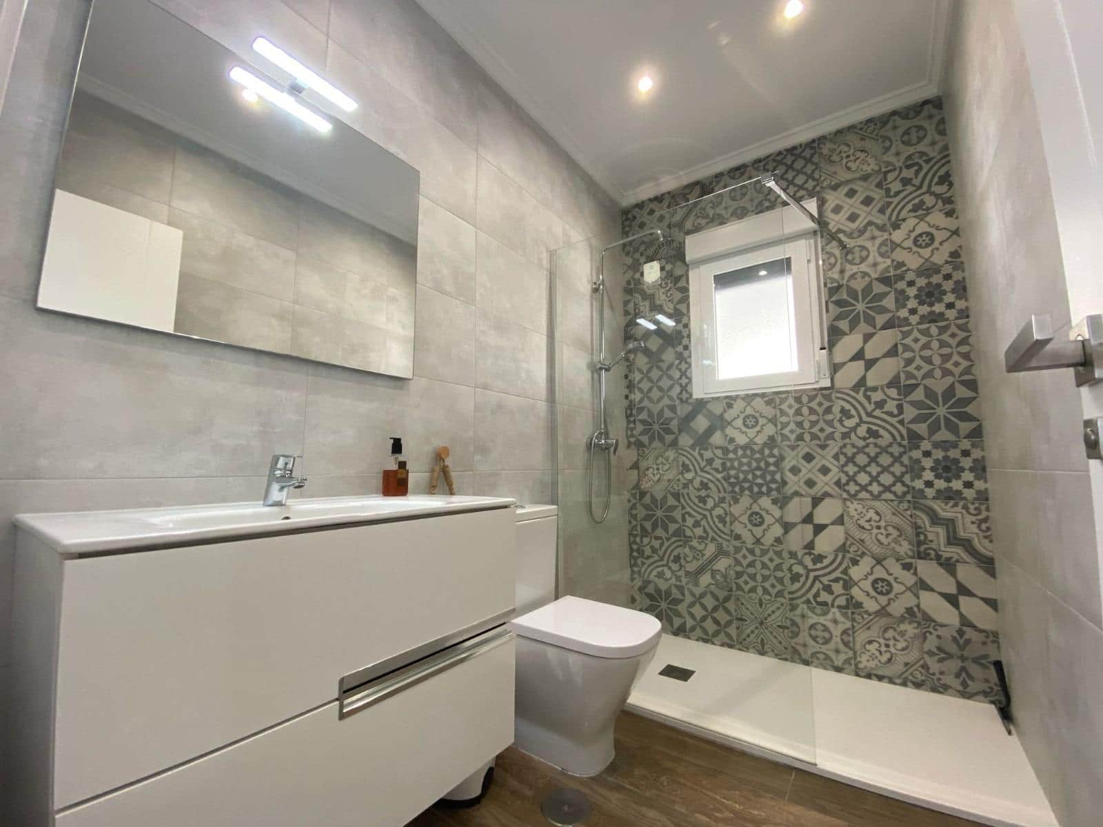 3 bedroom Villa for sale in Orihuela Costa with pool - € 619,900 (Ref: 9065121)