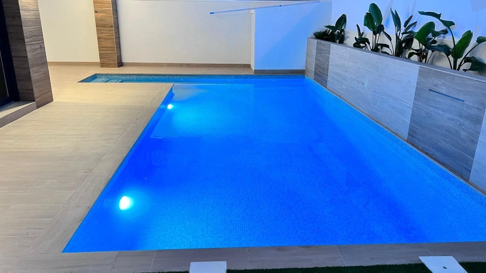 3 bedroom Villa for sale in Orihuela Costa with pool - € 619,900 (Ref: 9065121)