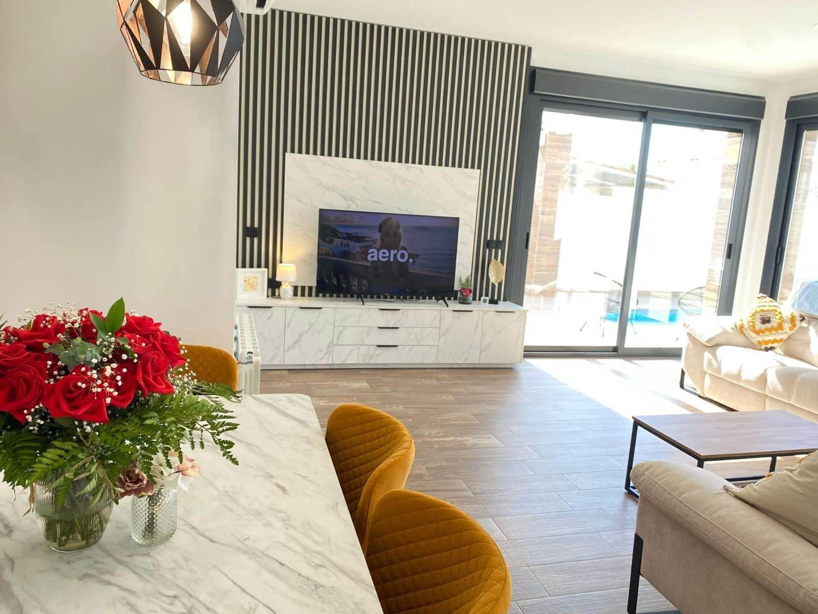 3 bedroom Villa for sale in Orihuela Costa with pool - € 619,900 (Ref: 9065121)