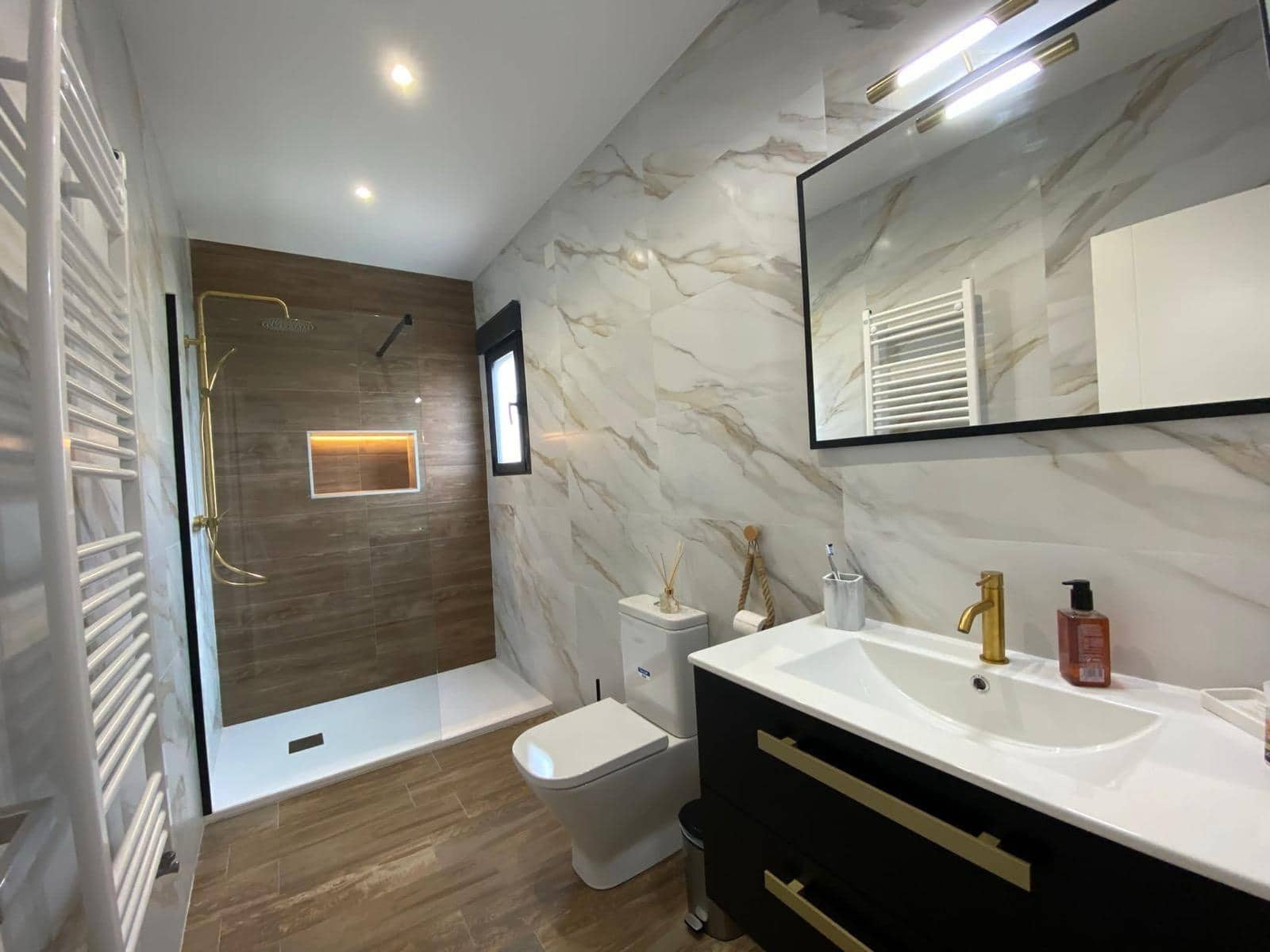 3 bedroom Villa for sale in Orihuela Costa with pool - € 619,900 (Ref: 9065121)