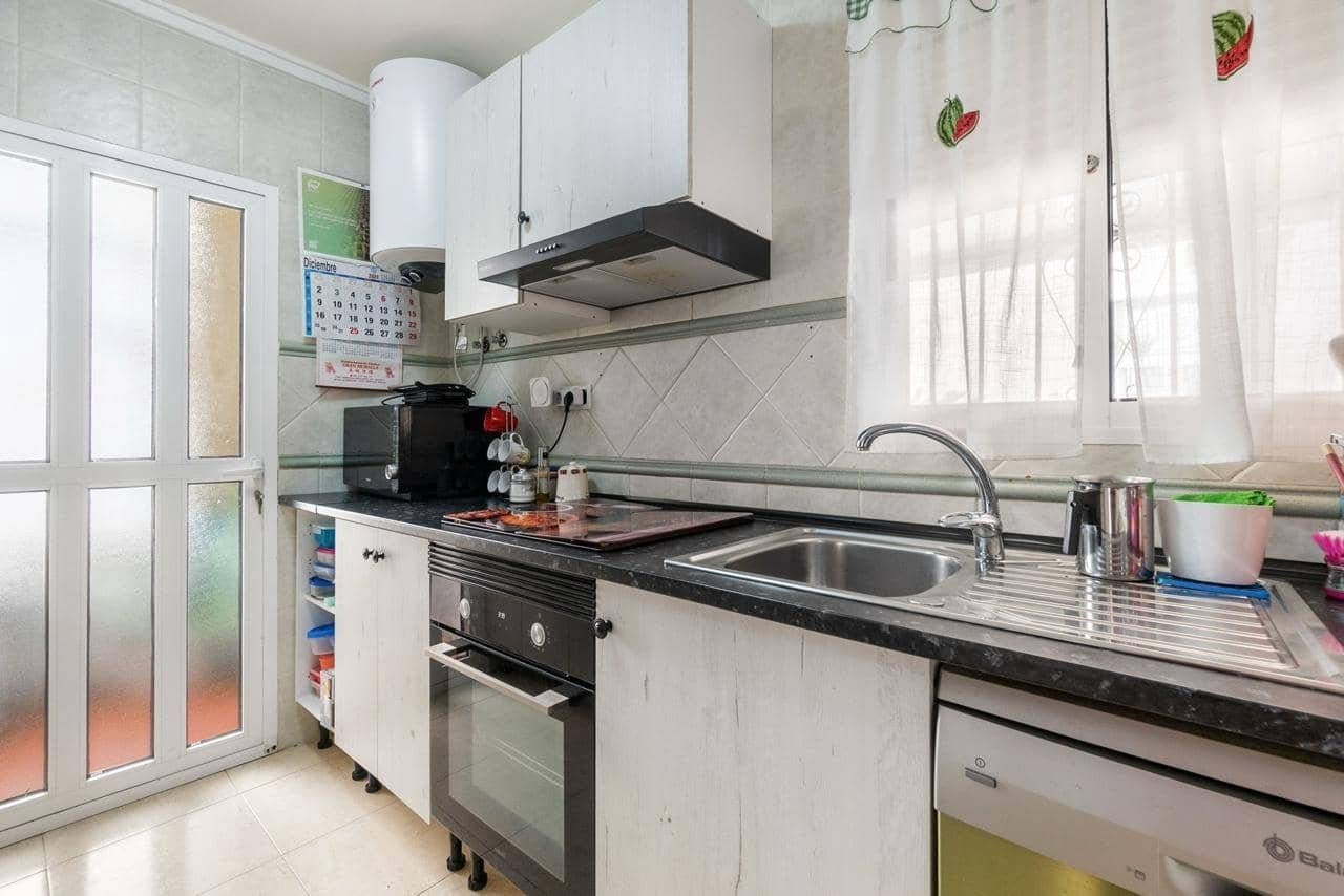 3 makuuhuone Huvila myytävänä paikassa Filipinas mukana uima-altaan - 295 000 € (Ref: 9065122)