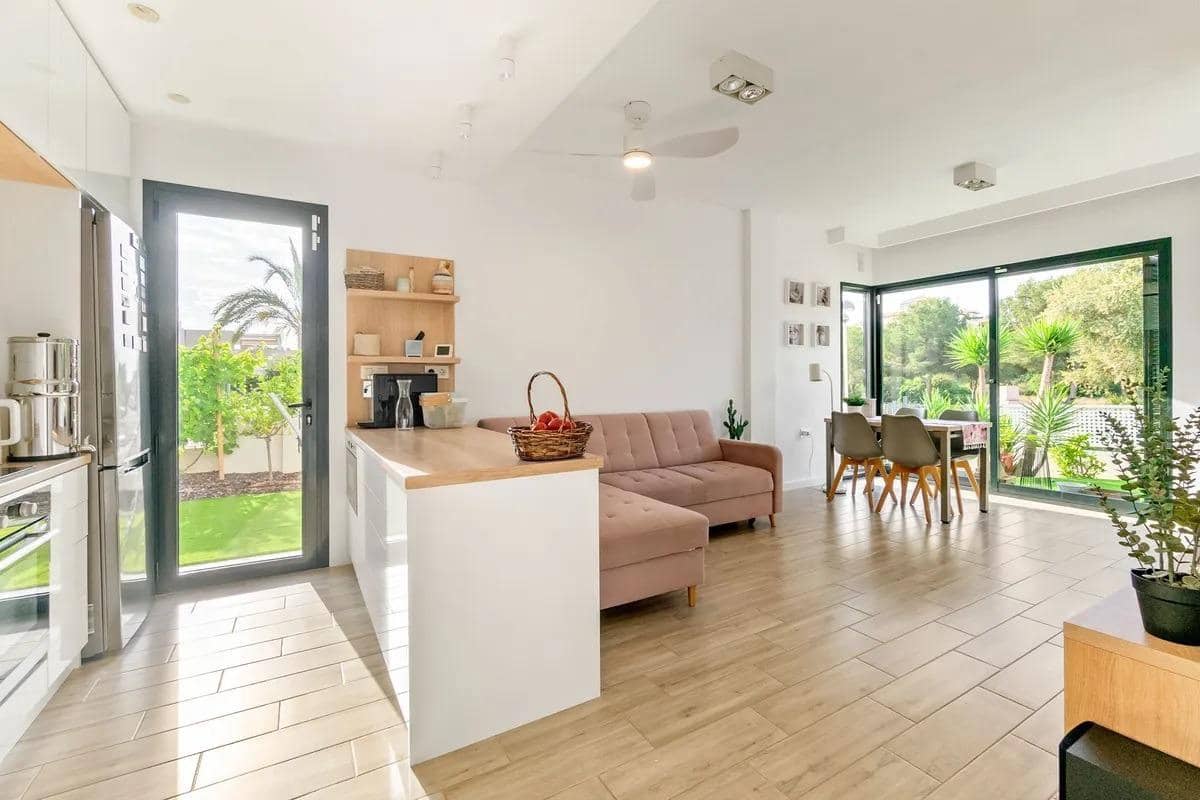 3 sypialnia Willa na sprzedaż w La Zenia z basenem - 499 000 € (Ref: 9145409)