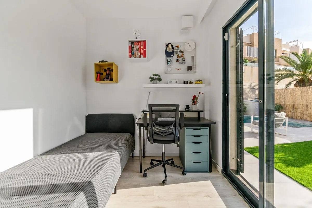 3 sypialnia Willa na sprzedaż w La Zenia z basenem - 499 000 € (Ref: 9145409)