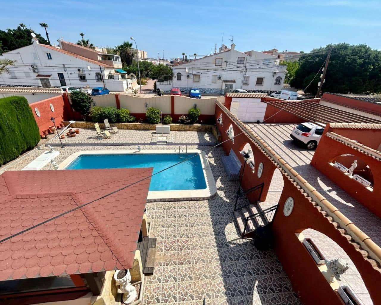 3 soveværelse Villa til salg i La Siesta med swimmingpool - € 359.000 (Ref: 9162194)