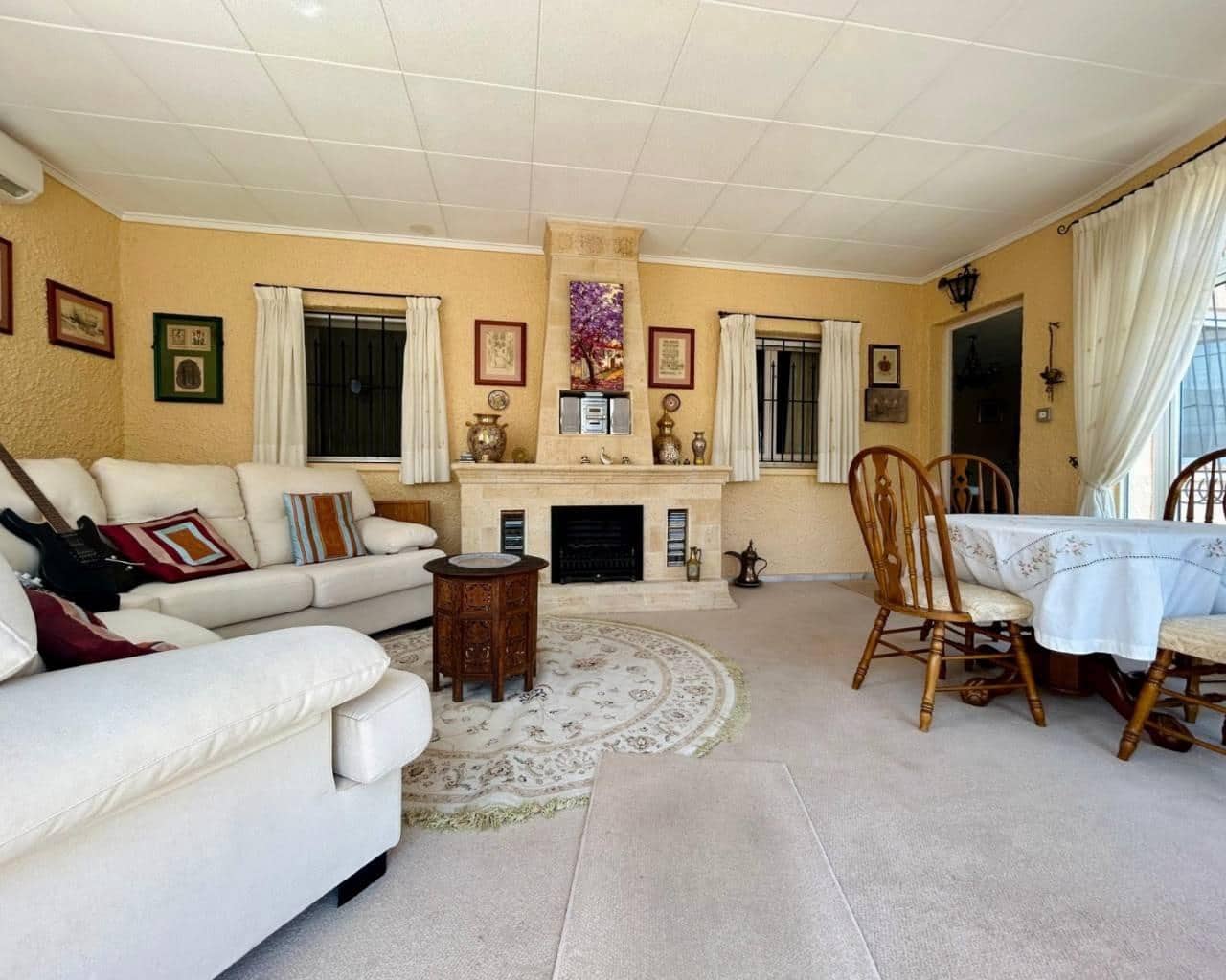 3 soveværelse Villa til salg i La Siesta med swimmingpool - € 359.000 (Ref: 9162194)