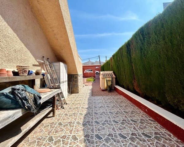 3 soverom Villa til salgs i La Siesta, Torrevieja med svømmebasseng - € 359 000 (Ref: 9162194)