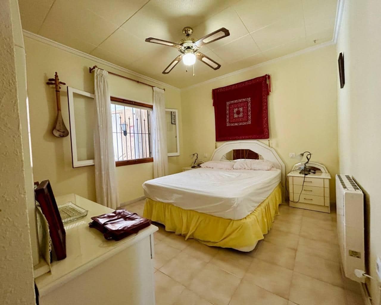 3 soveværelse Villa til salg i La Siesta med swimmingpool - € 359.000 (Ref: 9162194)