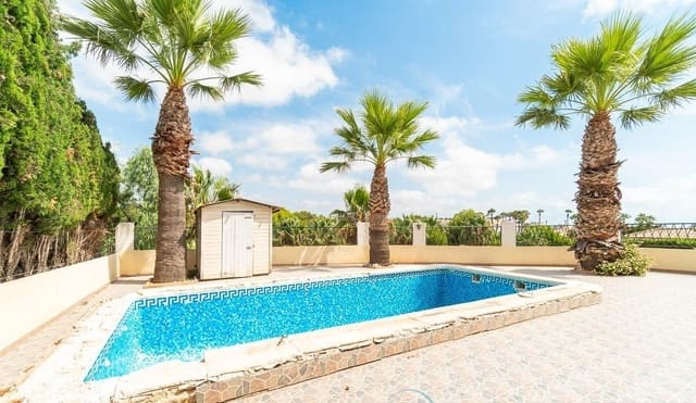 3 bedroom Villa for sale in Villamartin, Orihuela with pool - € 389,000 (Ref: 9198448)