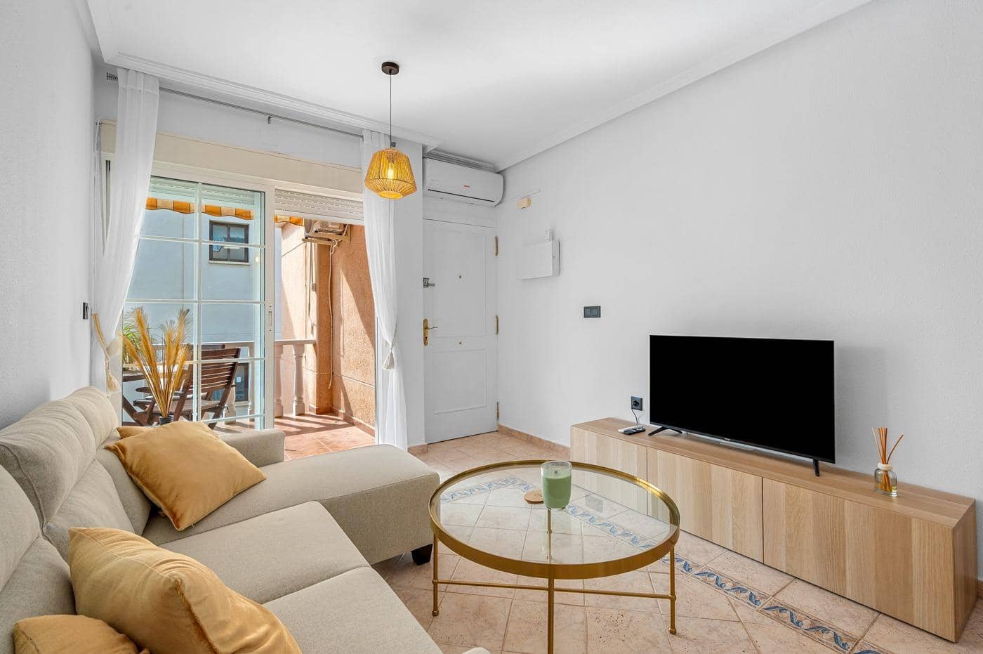 2 soveværelse Lejlighed til salg i La Zenia - € 164.950 (Ref: 9226972)