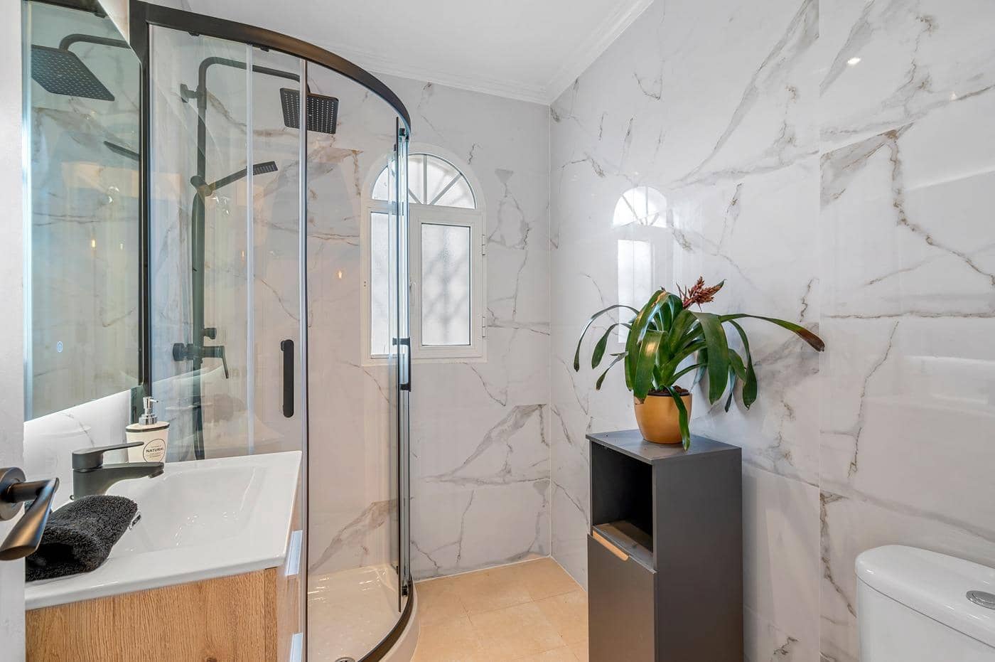 2 soveværelse Lejlighed til salg i La Zenia - € 164.950 (Ref: 9226972)