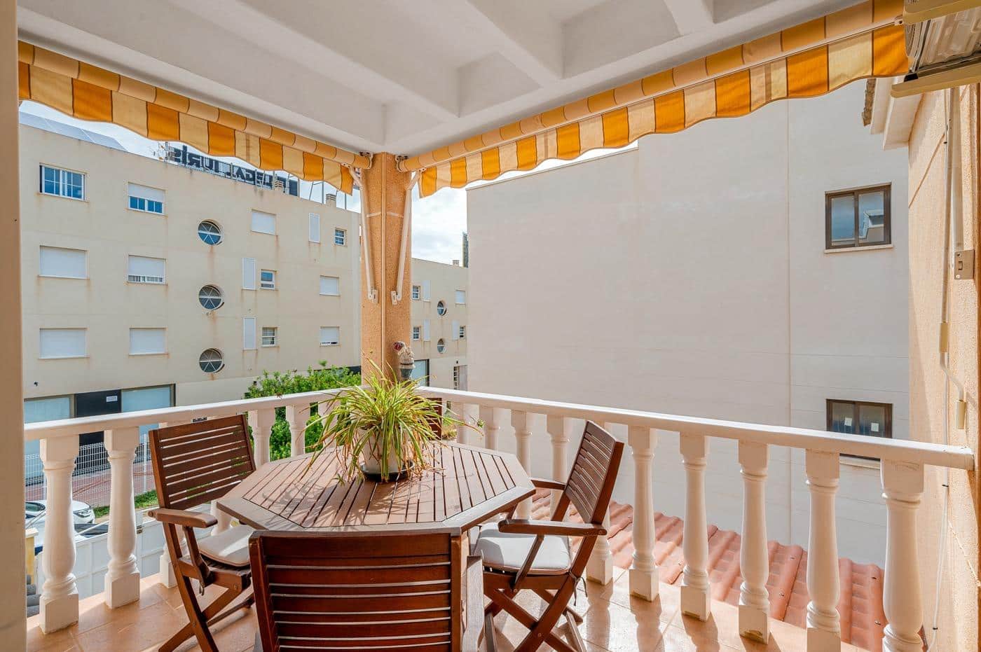 2 soveværelse Lejlighed til salg i La Zenia - € 164.950 (Ref: 9226972)