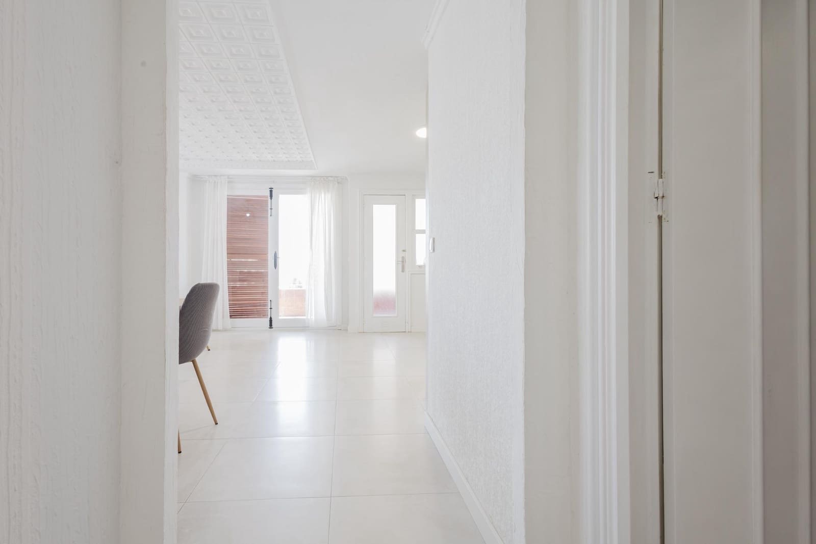 3 makuuhuone Huoneisto myytävänä paikassa Torrevieja mukana uima-altaan - 235 000 € (Ref: 9226974)