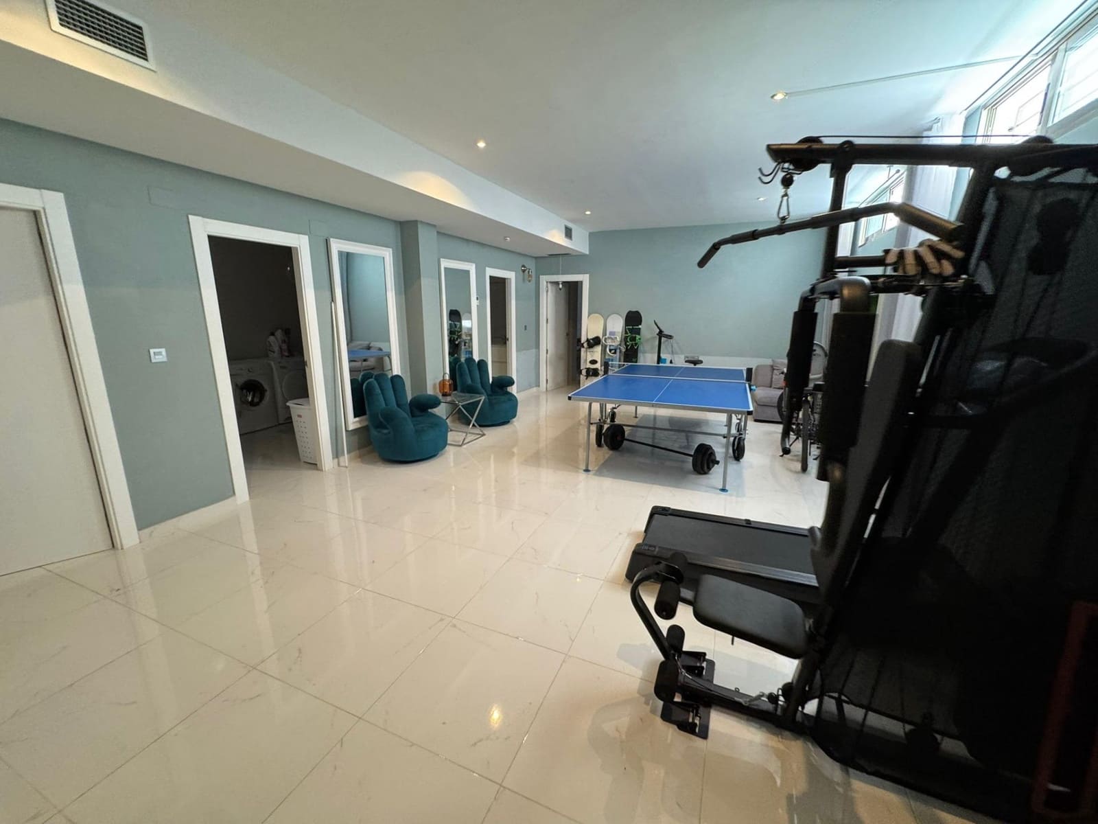 5 bedroom Villa for sale in Orihuela Costa with pool - € 487,000 (Ref: 9226976)