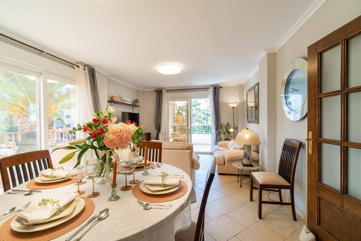 3 bedroom Apartment for sale in Punta Prima with pool - € 249,000 (Ref: 9326414)