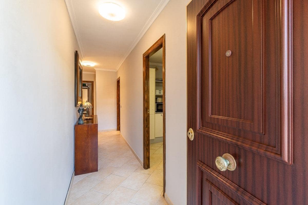 3 bedroom Apartment for sale in Punta Prima with pool - € 249,000 (Ref: 9326414)