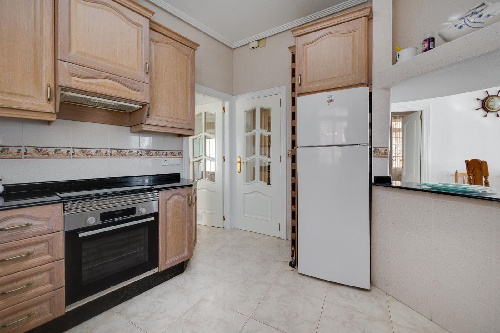 4 soveværelse Lejlighed til salg i Torrevieja med garage - € 389.500 (Ref: 9330581)