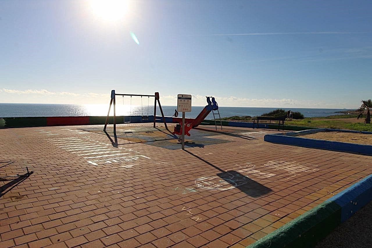 1 soveværelse Lejlighed til salg i Mar Azul - € 124.990 (Ref: 9375276)