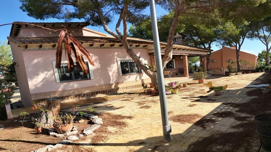 5 camera da letto Villa in vendita in San Miguel de Salinas con piscina garage - 475.000 € (Rif: 9410929)