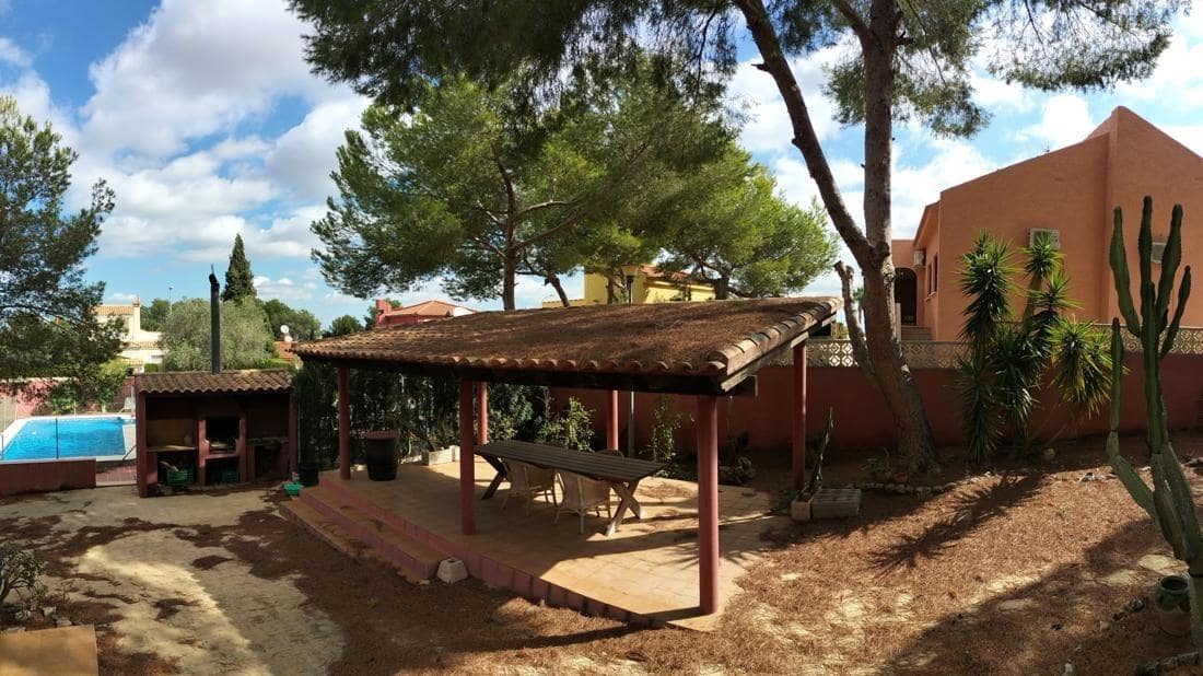 5 camera da letto Villa in vendita in San Miguel de Salinas con piscina garage - 475.000 € (Rif: 9410929)