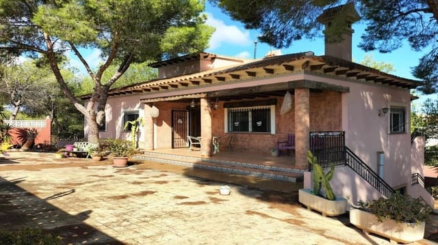 5 camera da letto Villa in vendita in San Miguel de Salinas con piscina garage - 475.000 € (Rif: 9410929)