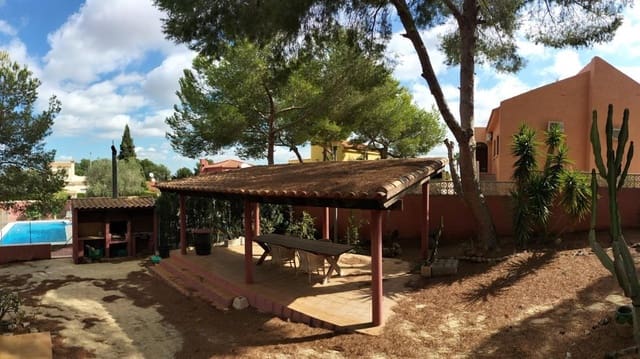 5 camera da letto Villa in vendita in San Miguel de Salinas con piscina garage - 475.000 € (Rif: 9410929)