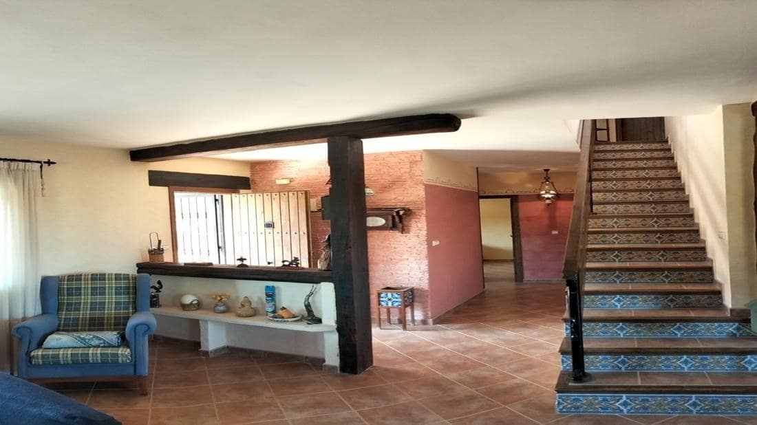 5 bedroom Villa for sale in San Miguel de Salinas with pool garage - € 495,000 (Ref: 9410929)