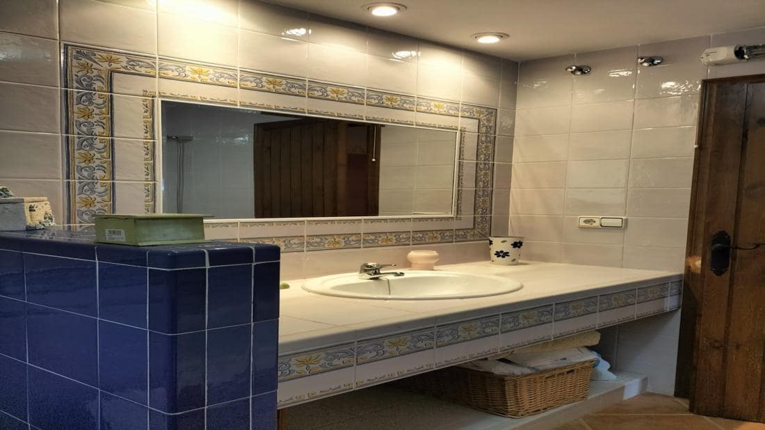 5 bedroom Villa for sale in San Miguel de Salinas with pool garage - € 495,000 (Ref: 9410929)