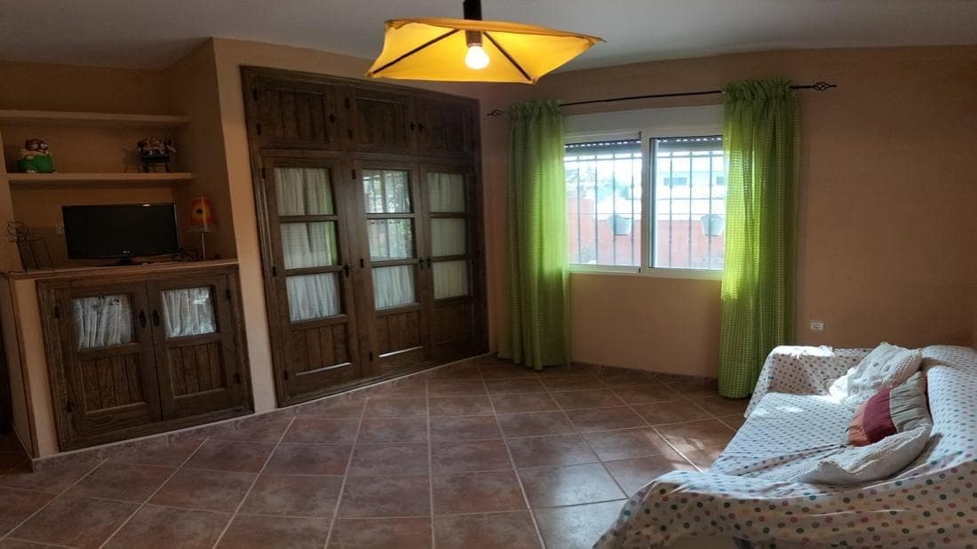 5 bedroom Villa for sale in San Miguel de Salinas with pool garage - € 495,000 (Ref: 9410929)