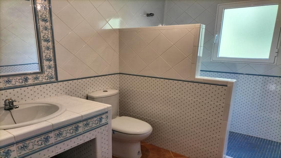 5 bedroom Villa for sale in San Miguel de Salinas with pool garage - € 495,000 (Ref: 9410929)