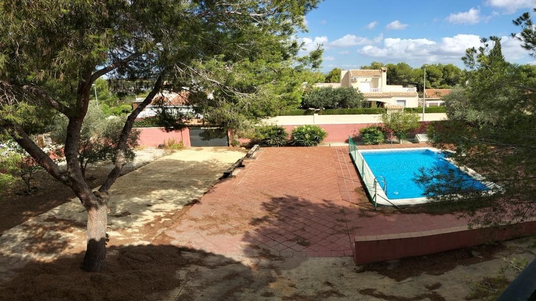 5 bedroom Villa for sale in San Miguel de Salinas with pool garage - € 495,000 (Ref: 9410929)