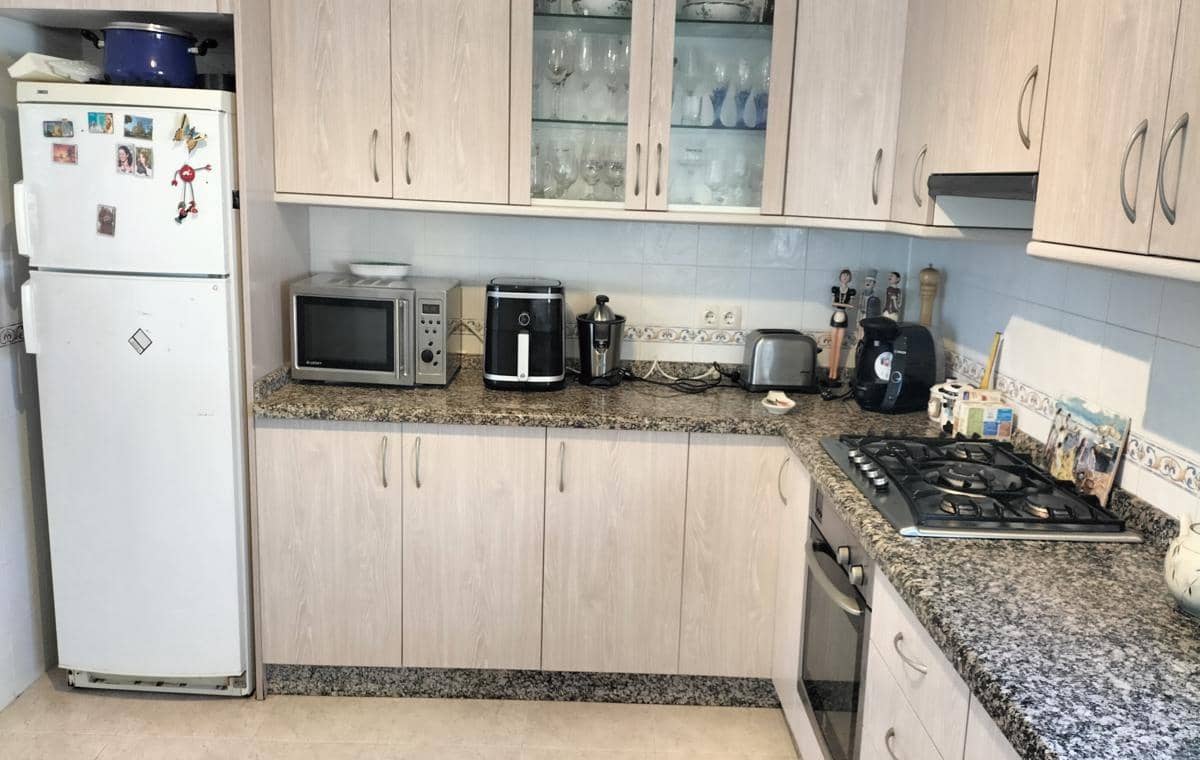 3 slaapkamer Villa te koop in Bigastro met zwembad - € 230.000 (Ref: 9410930)