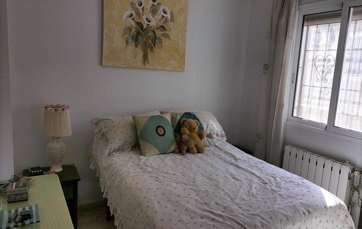 3 slaapkamer Villa te koop in Bigastro met zwembad - € 230.000 (Ref: 9410930)