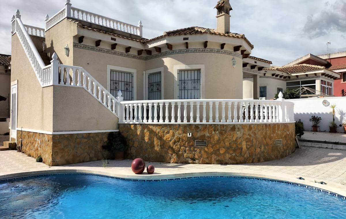 3 slaapkamer Villa te koop in Bigastro met zwembad - € 230.000 (Ref: 9410930)